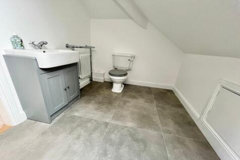 En-suite Shower
