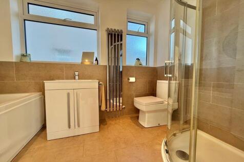 Downstairs Bathroom