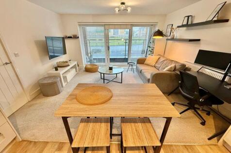 Open Plan Living/Kitchen