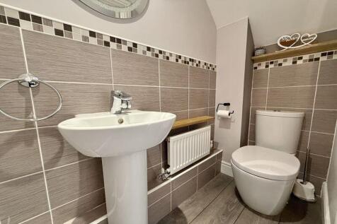 Downstairs Cloakroom