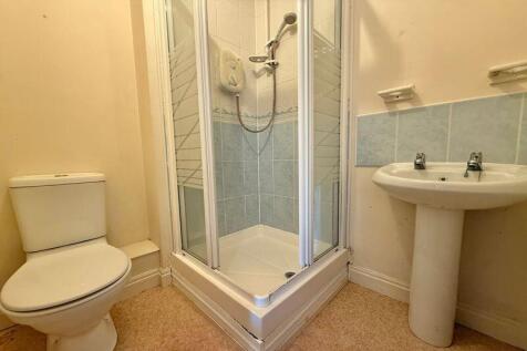  Bedroom 1 Ensuite
