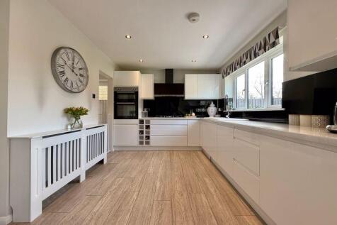 23&#39; Kitchen/Dining Room