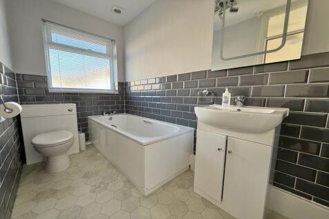 Re-styled Bathroom with Shower