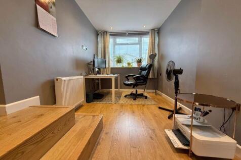 Study/Hobby Room