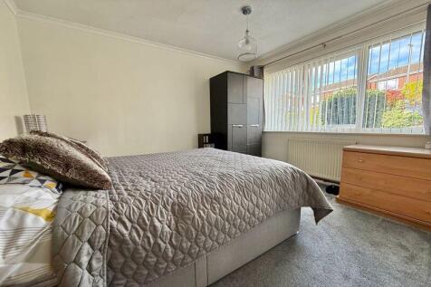 Downstairs Bedroom