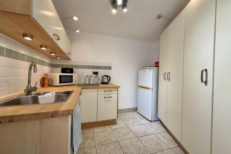 Garden Kitchen