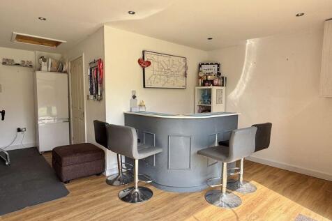 Former Garage/Garden Room