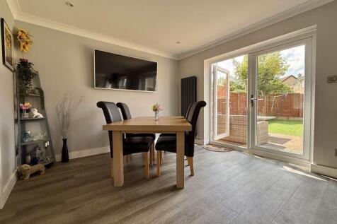 26&#39; Kitchen/Dining/Family Room