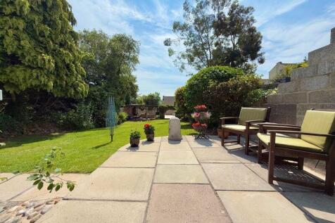Rear Gardens