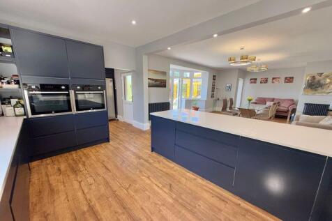 31&#39; Kitchen/Breakfast/Family Room