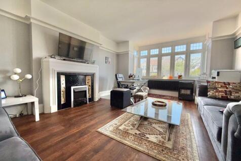 Separate Lounge