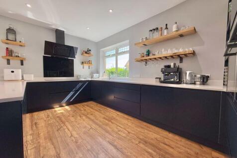 31&#39; Kitchen/Breakfast/Family Room