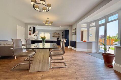 31&#39; Kitchen/Breakfast/Family Room