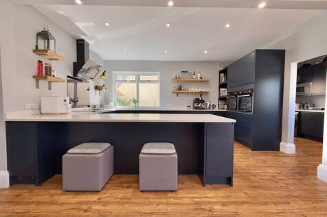 31&#39; Kitchen/Breakfast/Family Room