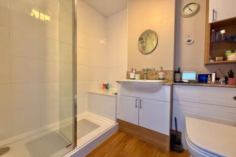 Re-styled Shower Room