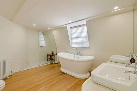 Third Floor Bathroom