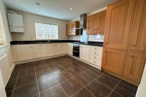 18 Oak Way 6.jpg