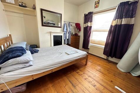20 Melville 3.jpg