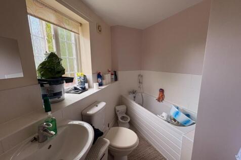 bathroom.jpeg