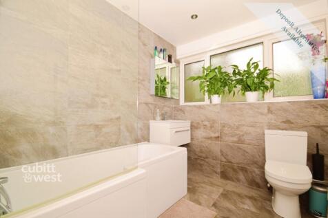 a5a1341f-Bathroom
