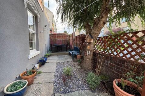 Property Image 12