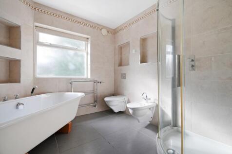 Master Bedroom Ensuite