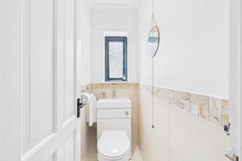 Separate WC
