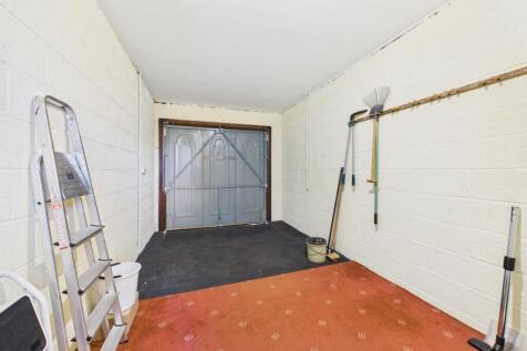 Integral Garage