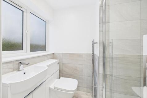 Master Bedroom Ensuite