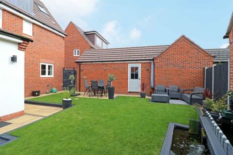 Landscaped Rear Garden
