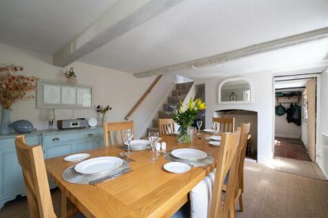 Spacious Dining Room