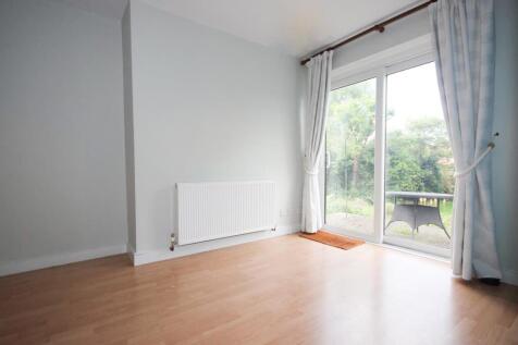Dining Area.jpg