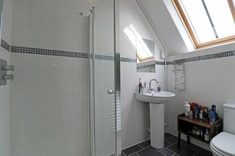 4-5churchshowerroom.JPG
