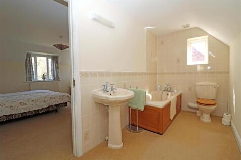rossensuite2.JPG