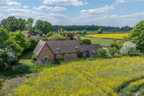FalconBarn-15A.jpg