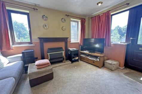 lounge 2.jpg