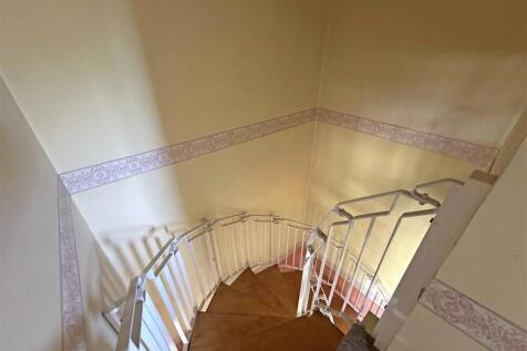 stairway 1..jpg