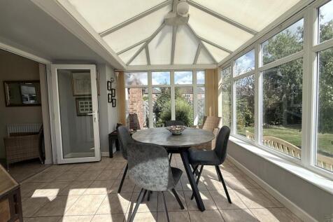 Dining Conservatory