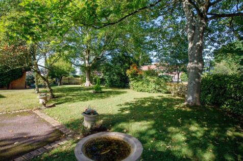TheGreen-35A.jpg