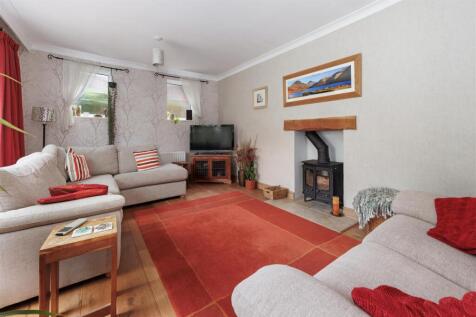 Spacious Living Room