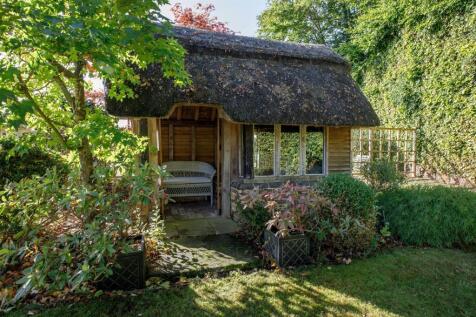 Midden/Garden Room
