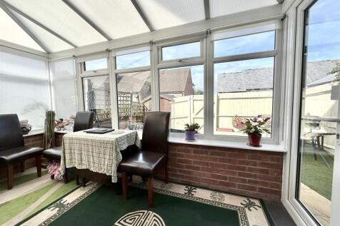 L Shaped Conservatory