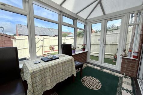 L Shaped Conservatory