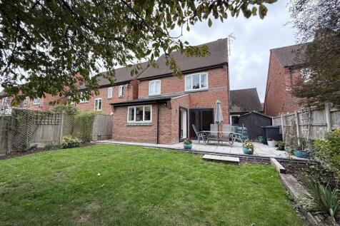 Mature Rear Garden