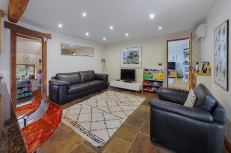 Open Plan Breakfast Kitchen/Dining/Family Room