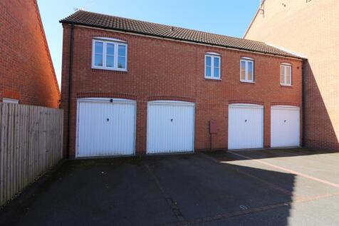 Garage &amp; Parking