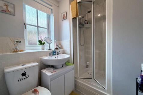 En-Suite Shower