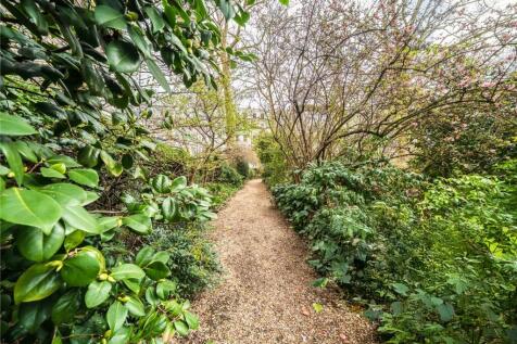Courtfield Gardens