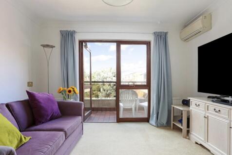 Property Image 9