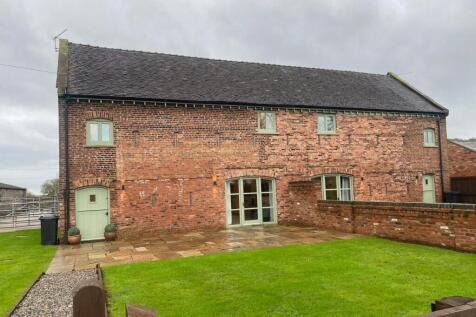Charming Three Bed Barn